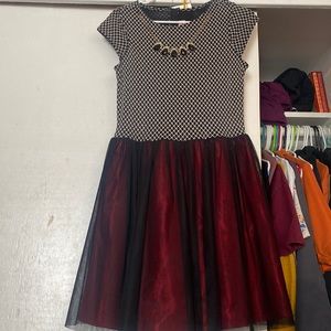 Black and red free with necklace